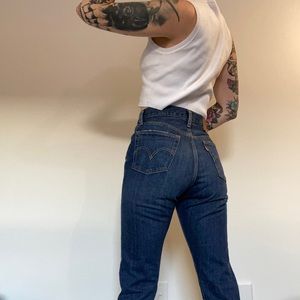 High Waist Straight Leg 501 Levi’s 28 x 32